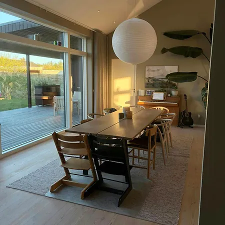 Unique Architect-designed House Near The Дом отдыха *